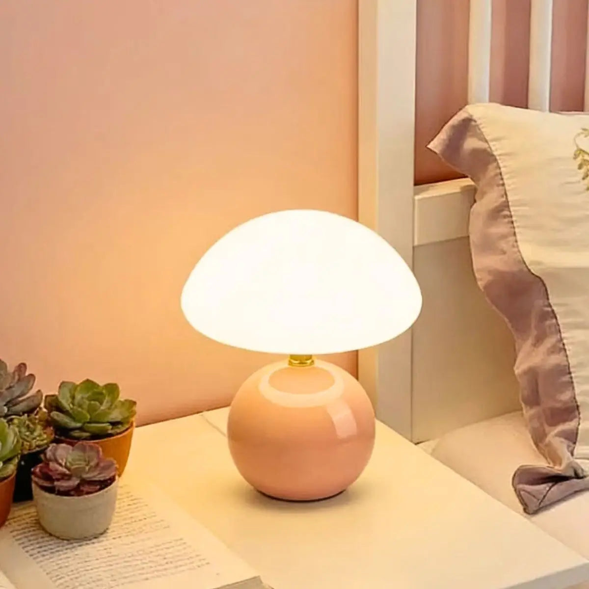 French cream mushroom table lampUSB tri colordimmable bedsidebedroom high-endwarm atmosphere sleepnight lampLED small table lamp