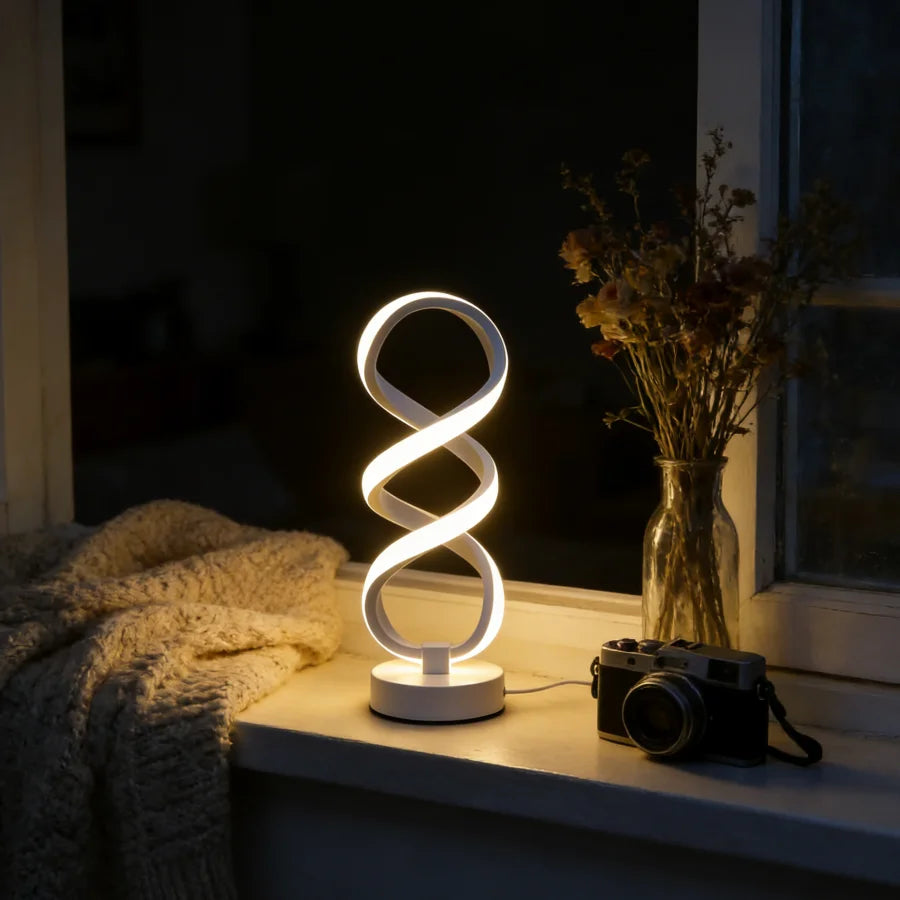 1PC Creative Modern Artistic Desk Lamp, Powered by USB - Three-color Lighting, Suitable for Various Occasions
