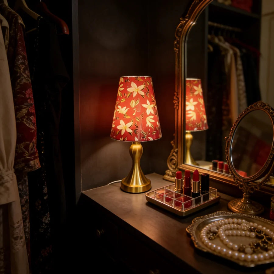 Table Lamp with Golden Base and Floral Fabric Lampshade, USB-Powered with Three-Tone Dimming, Suitable for Multiple Room Types