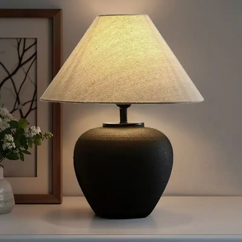 Nordic Retro Ceramic Table Lamp with Fabric Lampshades Bedside Indoor Lighting Floor Lamp for Room Decoration