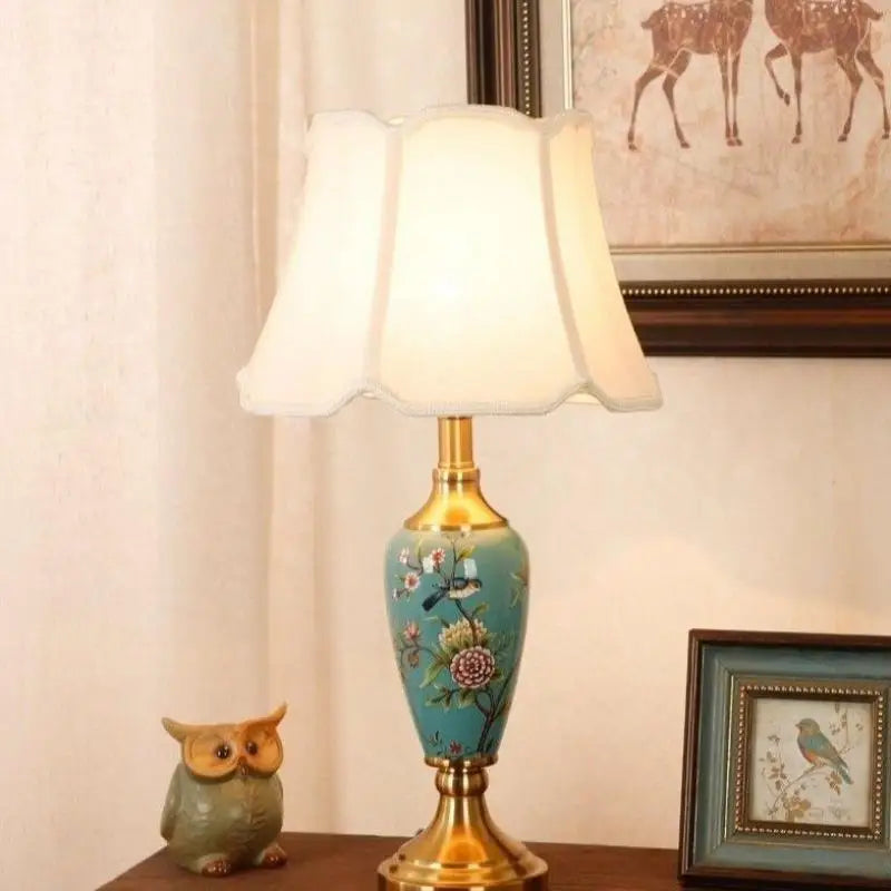 French-style Ceramic Table Lamp - Creative American Modern Minimalist Living Room Study Table Lamp Bedroom Bedside Lamp