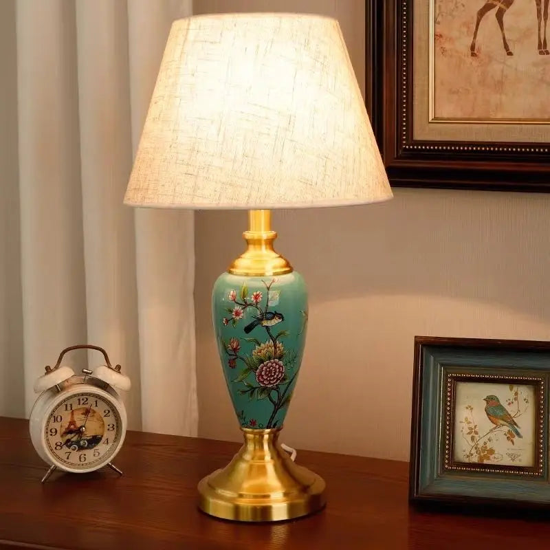 French-style Ceramic Table Lamp - Creative American Modern Minimalist Living Room Study Table Lamp Bedroom Bedside Lamp