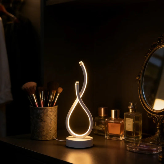 LOVE Gesture Desk Lamp