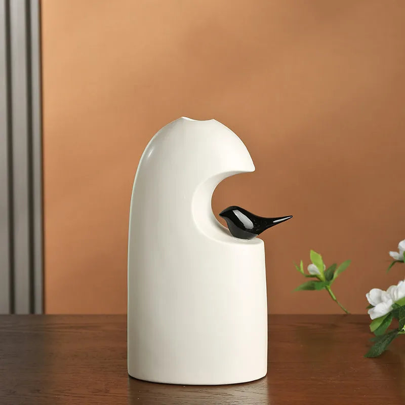 Modern Ceramic Vase with Bird Sculpture Simple Vase for Home Living Room Decoration Flower Arrangement Accessories Ceramic Vase