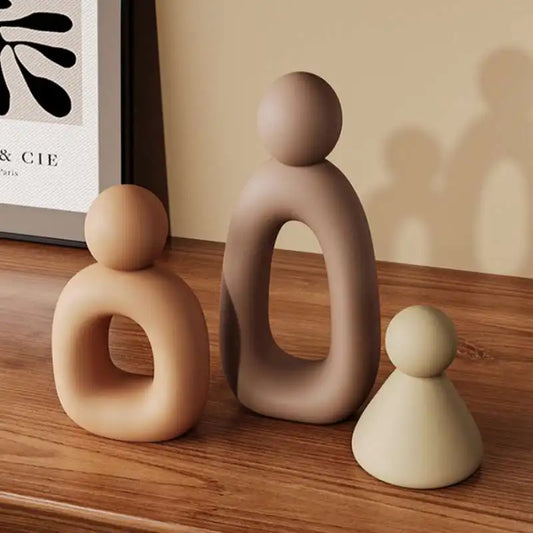 Minimal Family Hollow Sculpture